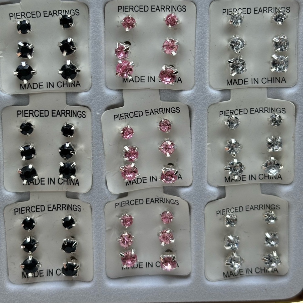 Brand New 27 pairs of earrings